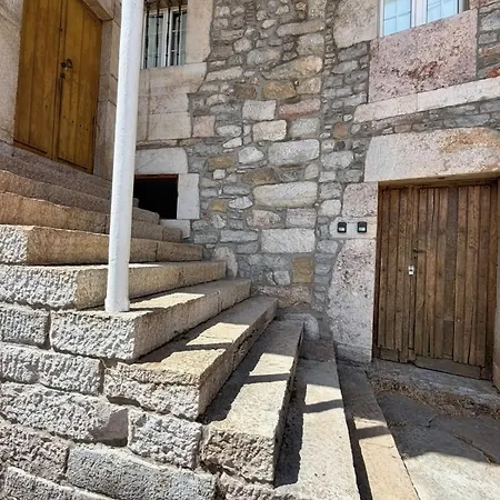 Aire De Babia - Casa Cigueena
