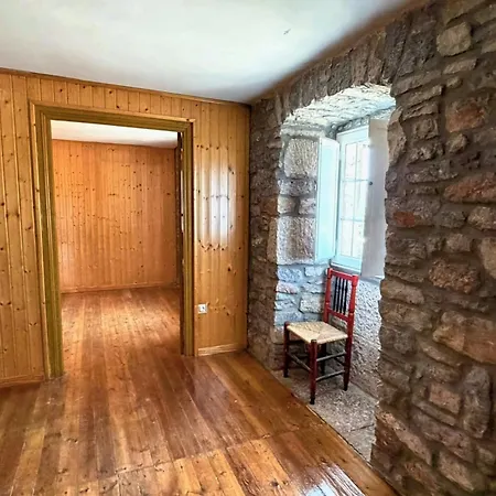 Aire De Babia - Casa Cigueena